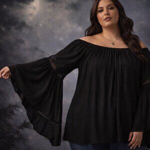 Elan Black Bell Sleeve Boho Blouse O/S | Lattice Cut-Out | Off-Shoulder | Mint